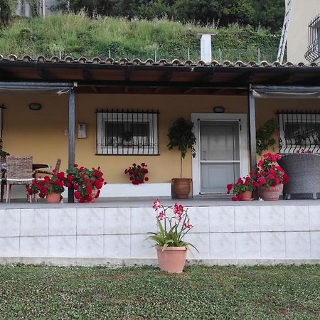 Appartement Ermones Little House à Vátos Extérieur photo